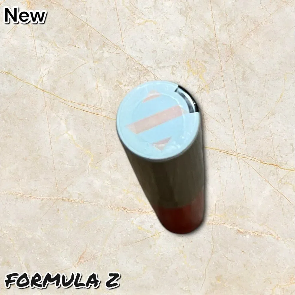 New FORMULA Z Luxe Diamond Lip Gloss Deluxe mini Makeup- Shade BOSS